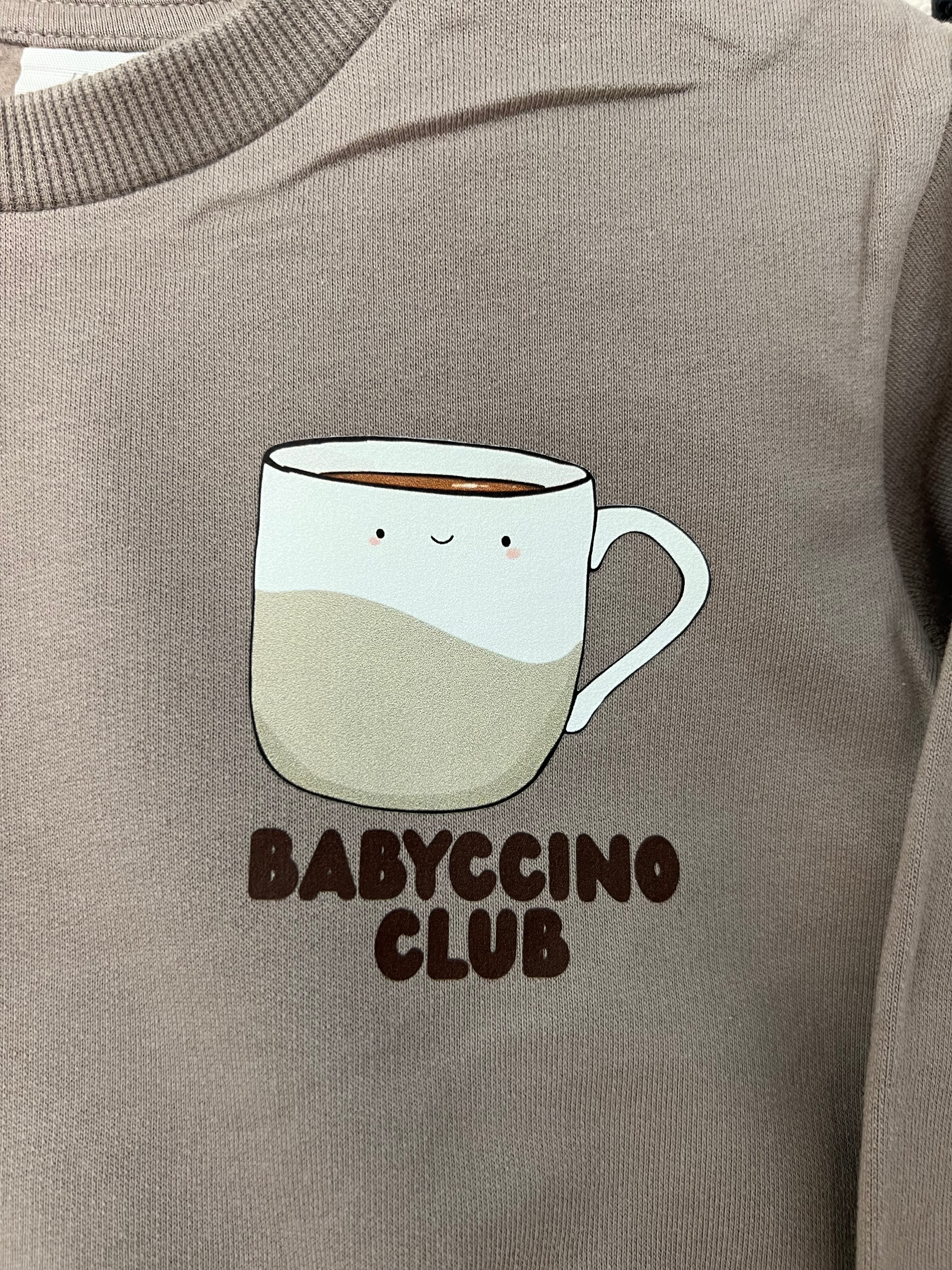 Babyccino Club Bügelbild | Vorder & Rückenprint | DTF Transfer Kinderkleidung