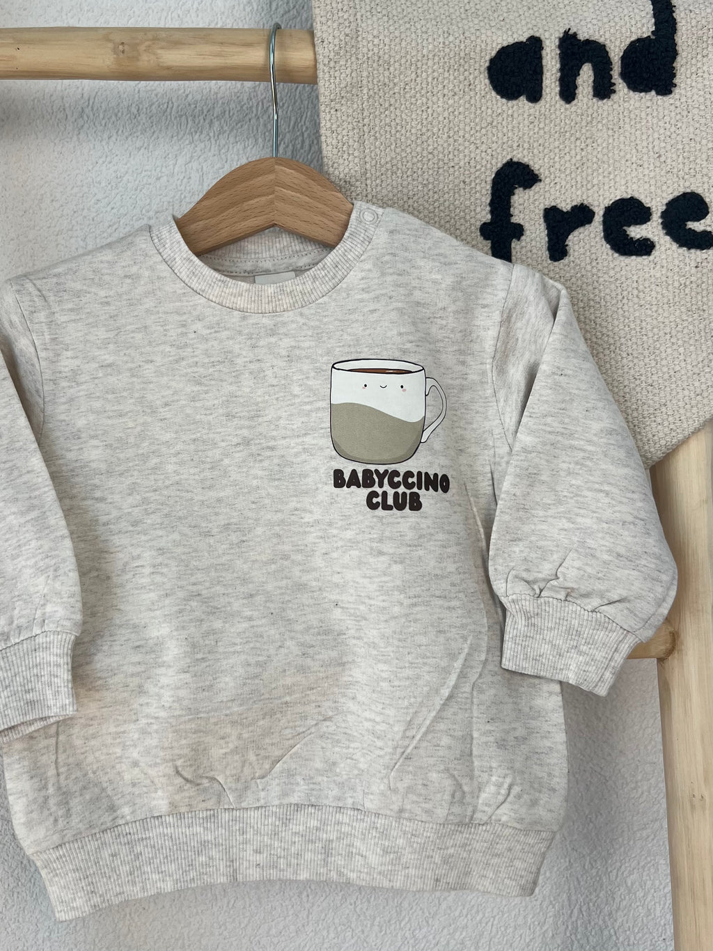 Babyccino Club Bügelbild | Vorder & Rückenprint | DTF Transfer Kinderkleidung